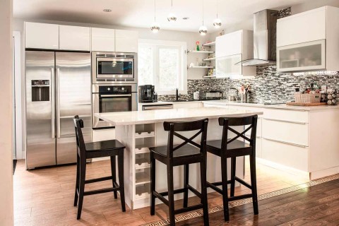 Cocinas modernas a medida: ideas que inspiran la tuya